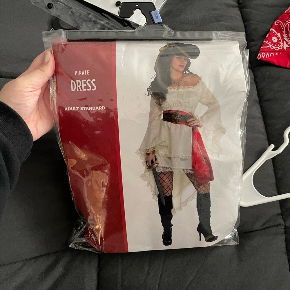 Sexy pirate dress Halloween costume